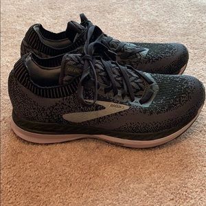 Brooks Bedlam running shoes